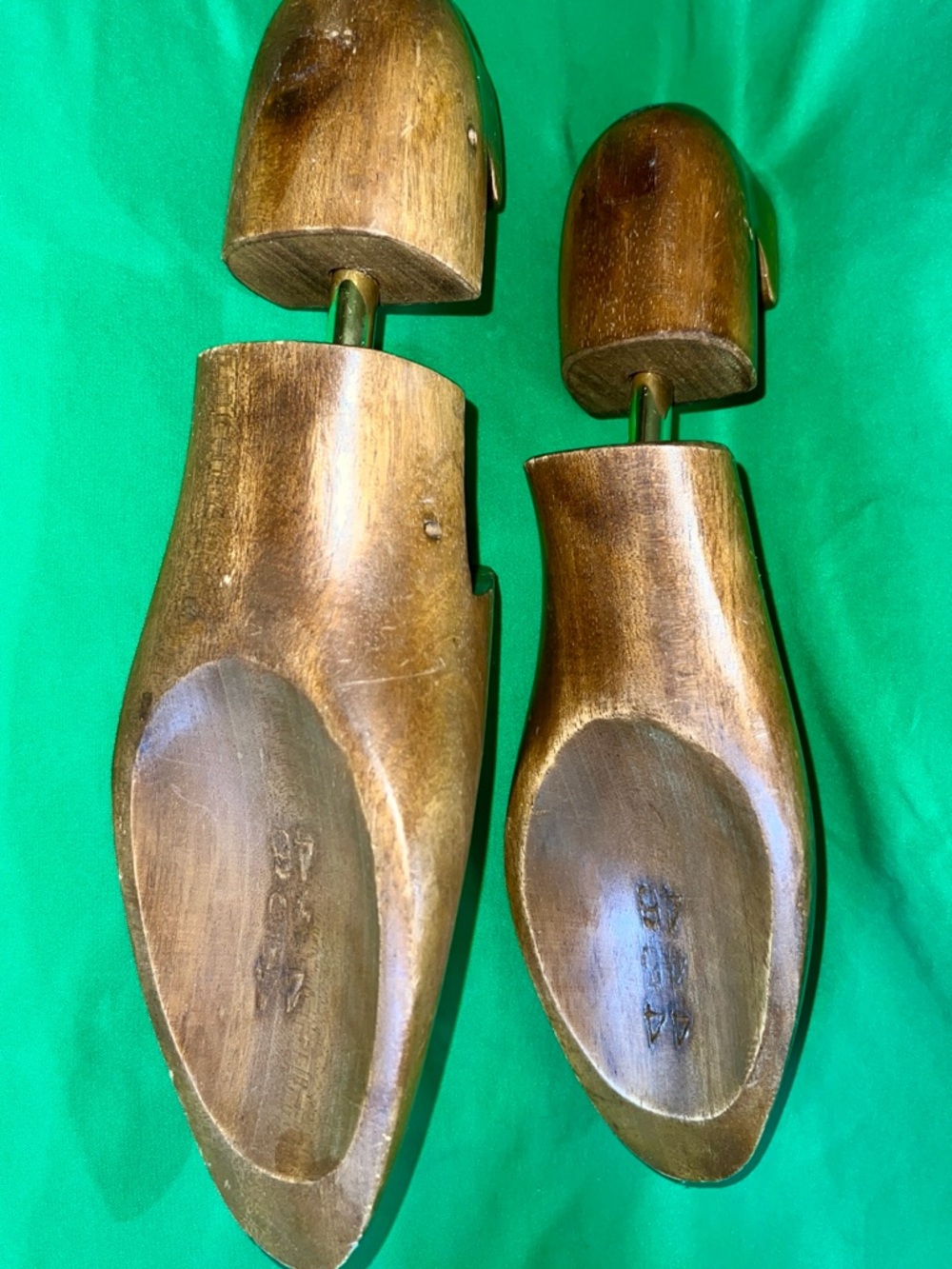Vintage Italian GUCCI Wooden Shoe Keeper Trees Pair Warm Brown - Picture 5 of 6